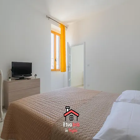 Casa Bianca Bnb,big Terrace,10 Min Airport Beaches Appartement Bitonto